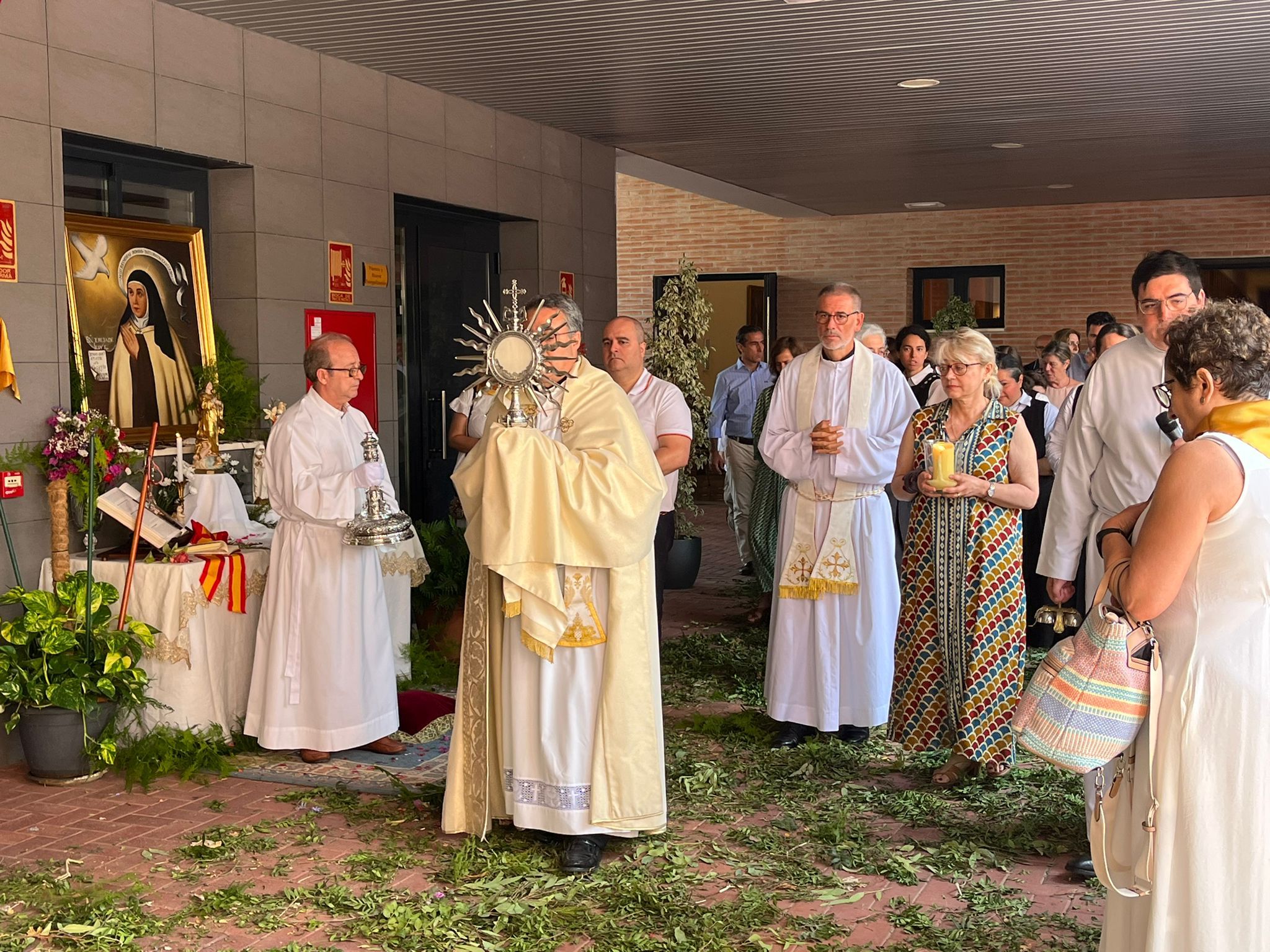 Celebración de la solemnidad del Corpus Christi en la Parroquia San ...