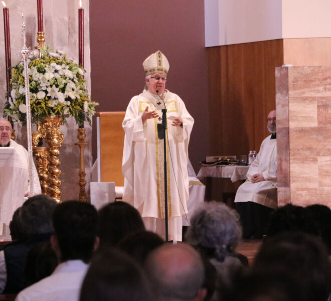 San Juan Pablo II, Misa, Monseñor Saiz Meneses, (14)