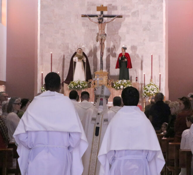 San Juan Pablo II, Misa, Monseñor Saiz Meneses, (7)