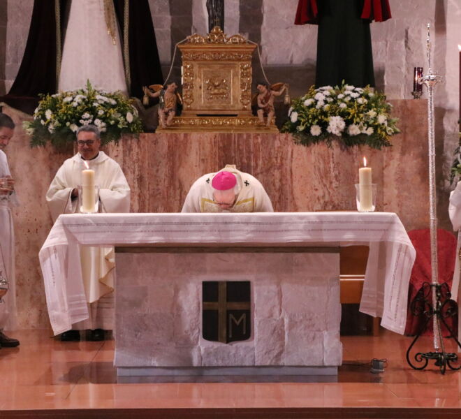 San Juan Pablo II, Misa, Monseñor Saiz Meneses, (9)