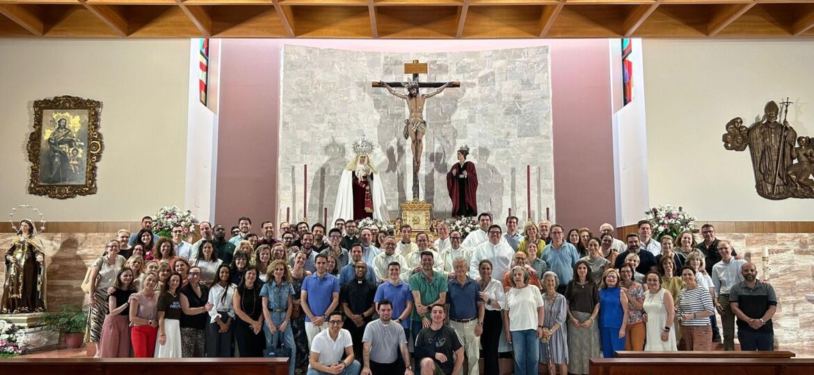La Parroquia San Juan Pablo II acoge a la comunidad del Seminario de Sevilla (2)