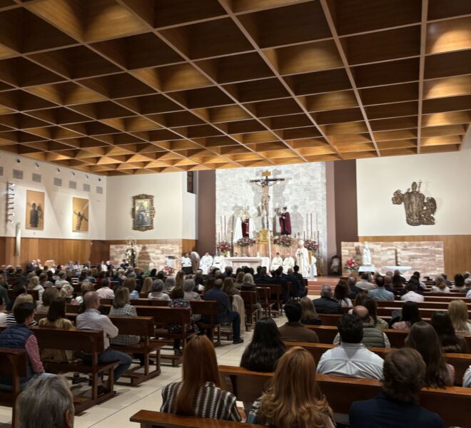 La Parroquia celebra la fiesta de San Juan Pablo II con la bendición y entronización d (22)