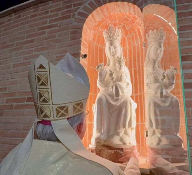 La Parroquia celebra la fiesta de San Juan Pablo II con la bendición y entronización d (23)
