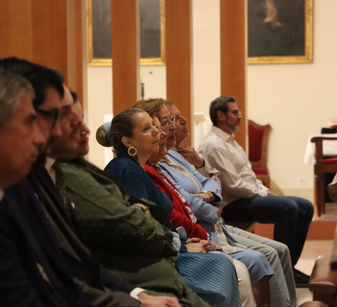 La Parroquia celebra la fiesta de San Juan Pablo II con la bendición y entronización de (23)